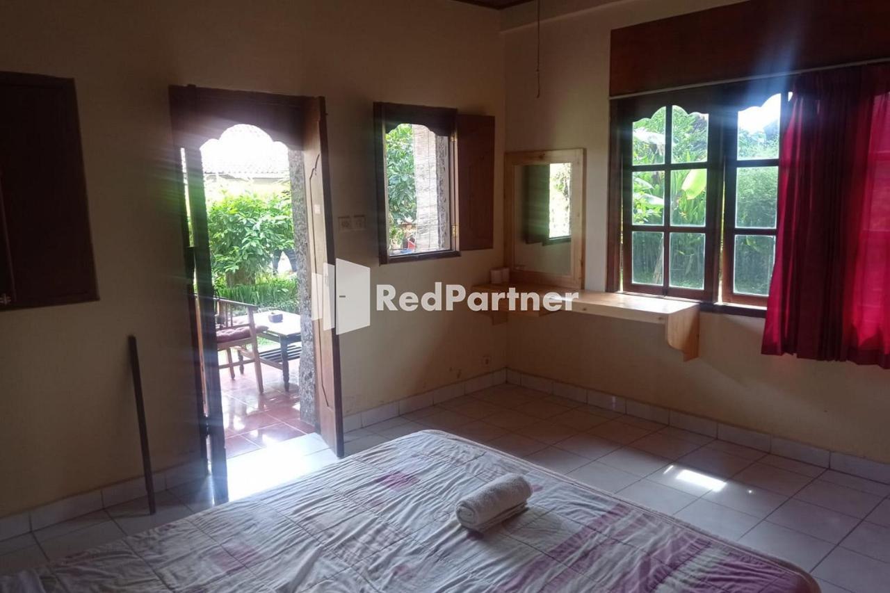 Gusti Home Stay Ubud Exterior foto