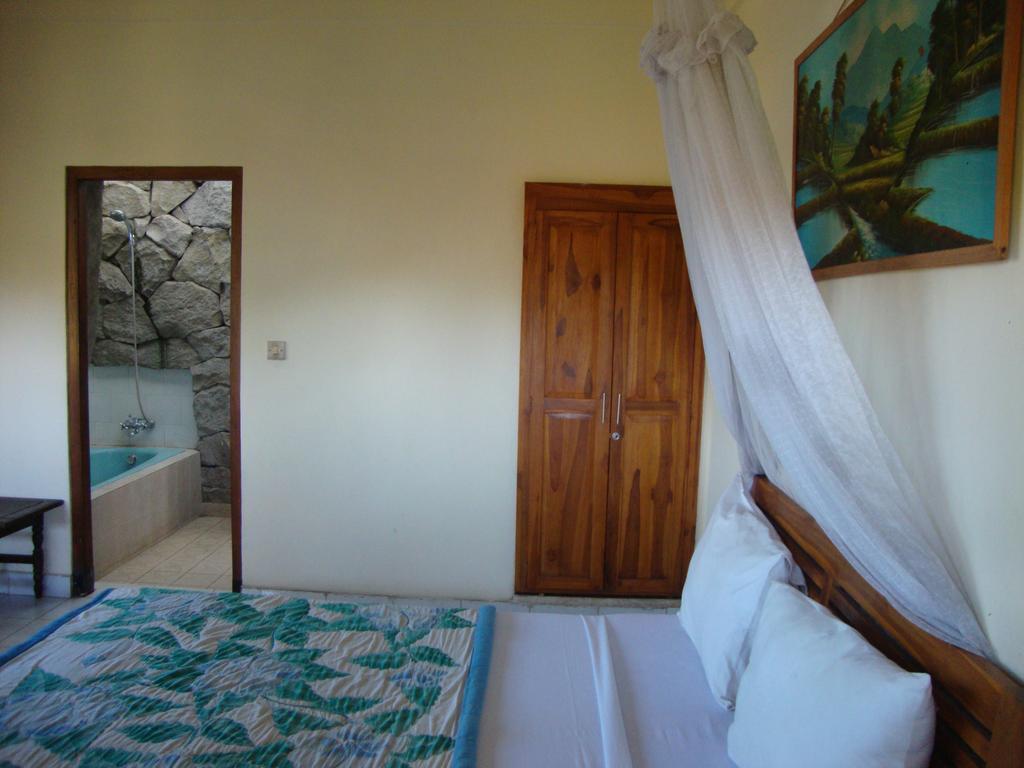 Gusti Home Stay Ubud Exterior foto