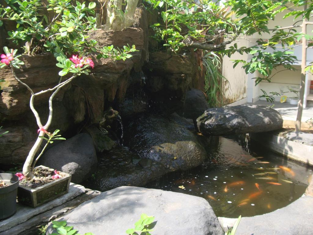 Gusti Home Stay Ubud Exterior foto